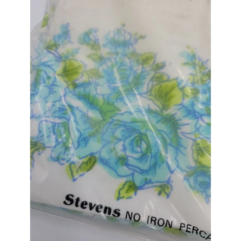 Vtg JP Stevens Utica Beauty Rose Pillowcases 42x36 Percale Blue Flowers Set of 2